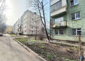 Продажа двухкомнатной квартиры, 44.2 м2, Орловская область, улица Маринченко, 4