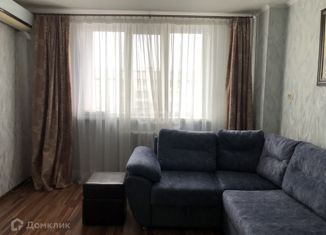 Продам однокомнатную квартиру, 30 м2, Оренбург, проспект Дзержинского, 37