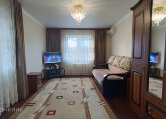 Продается 1-комнатная квартира, 40 м2, Владикавказ, Московская улица, 42, Северо-Западный округ