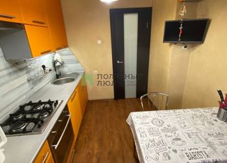 Продается четырехкомнатная квартира, 72 м2, Уфа, Гвардейская улица, 60, Калининский район