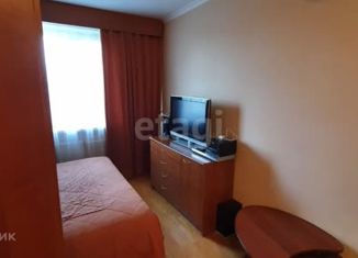 Продам однокомнатную квартиру, 40 м2, Москва, улица Декабристов, 38, улица Декабристов