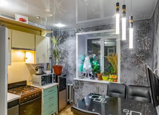 Продажа 5-ком. квартиры, 86 м2, Вологда, улица Карла Маркса, 117, микрорайон Водники