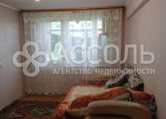 Продается двухкомнатная квартира, 46 м2, Омск, улица 25-я Линия, 72, Центральный округ