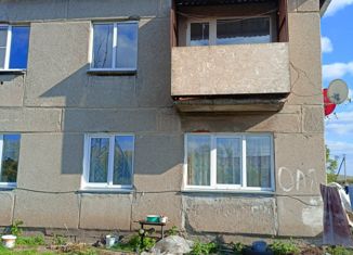 Продаю двухкомнатную квартиру, 42.5 м2, село Форштадт, Советская улица, 16