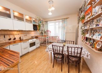 Продается 4-комнатная квартира, 157 м2, Петрозаводск, проспект Ленина, 18Б, район Центр