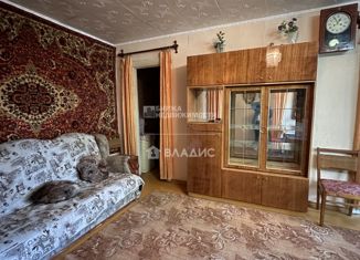 Продам двухкомнатную квартиру, 44 м2, Щёкино, улица Ленина, 46