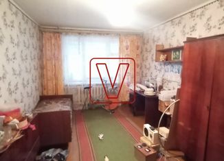 Продаю трехкомнатную квартиру, 61.9 м2, Красноперекопск, 2-й микрорайон, 20