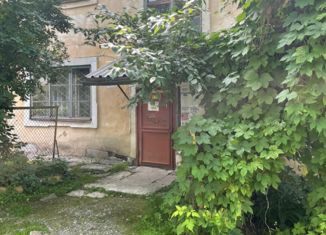 Продаю комнату, 28 м2, Среднеуральск, улица Школьников, 2