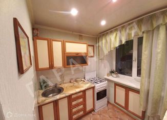 Продам 4-ком. квартиру, 61.6 м2, Вологда, Петрозаводская улица, 18А, 6-й микрорайон