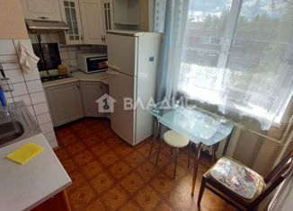 Продам 1-ком. квартиру, 30 м2, Кронштадт, улица Восстания, 80