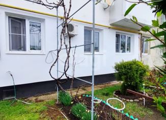 2-комнатная квартира на продажу, 42 м2, поселок Уташ, улица Мира, 8