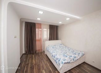 Продается трехкомнатная квартира, 92 м2, Ярославль, улица Наумова, 63