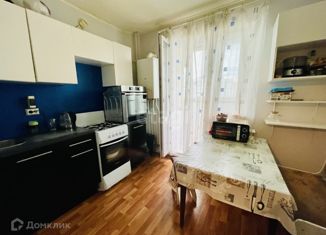Продаю 2-комнатную квартиру, 50.5 м2, Белгород, улица Есенина, 56