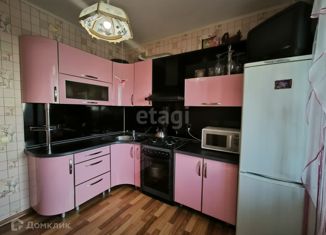 Продам двухкомнатную квартиру, 61.5 м2, Губкин, Севастопольская улица, 20