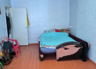 Продам однокомнатную квартиру, 30.6 м2, Чапаевск, Гостиная улица, 9