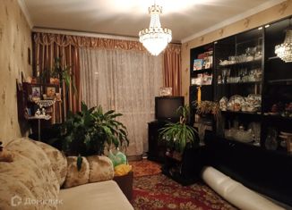 Продается 2-ком. квартира, 47.5 м2, Колпино, улица Веры Слуцкой, 19