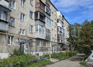 Продам 1-комнатную квартиру, 30.6 м2, Курганская область, улица Дзержинского, 10А