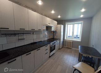 Продажа 3-комнатной квартиры, 73.4 м2, Кировская область, Молодёжный проезд, 5