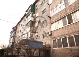 Продается однокомнатная квартира, 35 м2, Апшеронск, Пролетарская улица, 186