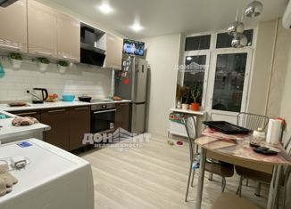Продаю 2-ком. квартиру, 60 м2, Ростов-на-Дону, 2-я Краснодарская улица, 169Бс1, ЖК Я