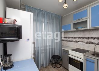 Продам четырехкомнатную квартиру, 60.1 м2, Красноярск, улица Энергетиков, 26, Ленинский район