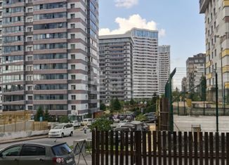 Продаю 2-ком. квартиру, 61 м2, Новосибирск, ЖК Оазис, улица Лескова, 35