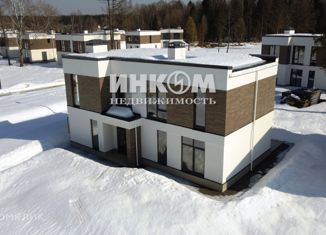 Продаю дом, 210 м2, Московская область