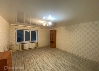 Продается 1-ком. квартира, 53 м2, Курганская область, Станционная улица, 64