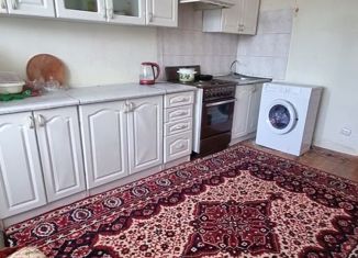 Продаю 1-ком. квартиру, 35 м2, Нальчик, район Стрелка, улица Щаденко, 25