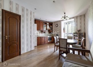 Продается двухкомнатная квартира, 68 м2, Санкт-Петербург, Тихорецкий проспект, 33к1, Тихорецкий проспект