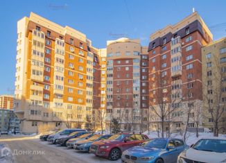 Продаю 1-комнатную квартиру, 38 м2, Екатеринбург, метро Ботаническая, Онежская улица, 10