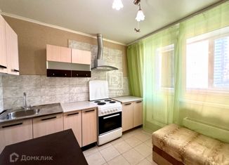 Продам 1-комнатную квартиру, 42 м2, Калужская область, Хрустальная улица, 44к2