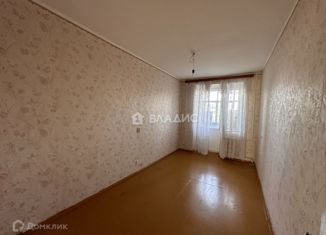 Трехкомнатная квартира на продажу, 60.3 м2, Волгоградская область, проспект Столетова, 48
