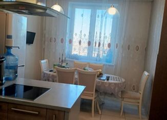 Продажа трехкомнатной квартиры, 132.6 м2, Челябинская область, улица Молодогвардейцев, 32А