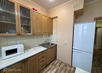 Продажа 1-ком. квартиры, 41.8 м2, Губкинский, 14-й микрорайон, 5