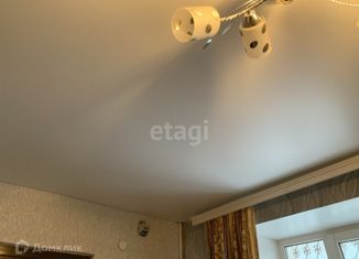 Продам 1-комнатную квартиру, 13 м2, Златоуст, проспект Гагарина 6-я линия, 9