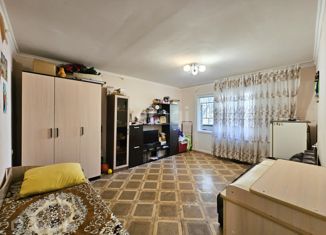 Продается 3-ком. квартира, 57.7 м2, Татарстан, улица Комарова, 11