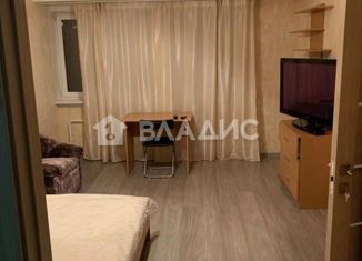 Продается 4-ком. квартира, 71.4 м2, Москва, Беловежская улица, 15, станция Немчиновка