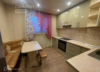 Продам двухкомнатную квартиру, 54.6 м2, Мурманская область, улица Радищева, 11
