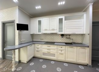 Продам трехкомнатную квартиру, 110 м2, Москва, Малая Юшуньская улица, 3, Малая Юшуньская улица