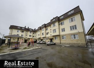 Продам 2-комнатную квартиру, 52.8 м2, Нарткала, улица Ошнокова, 42