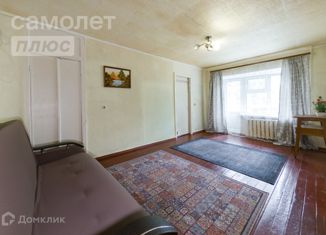 Продам двухкомнатную квартиру, 45 м2, Екатеринбург, улица Папанина, 18А, метро Динамо