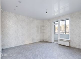 Продаю 2-комнатную квартиру, 71 м2, Новосибирск, Сухарная улица, 109