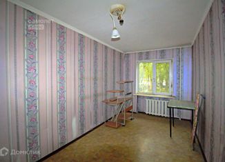 Продаю 1-комнатную квартиру, 12 м2, Красноярск, Западная улица, 11