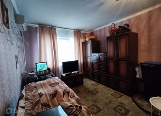 Продаю однокомнатную квартиру, 38 м2, поселок Глубокий, улица Комарова, 19