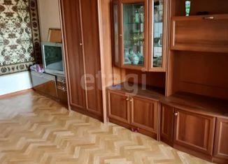 Продается 2-ком. квартира, 47 м2, Екатеринбург, улица Трубачёва, 39, улица Трубачева