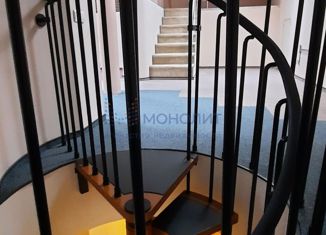 Продаю 5-ком. квартиру, 216 м2, Нижний Новгород, улица Ульянова, 47, улица Ульянова