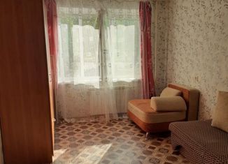 Продам комнату, 11 м2, Курган, 6-й микрорайон, 4, жилой район Заозёрный