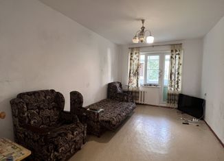 Продается 2-комнатная квартира, 55.4 м2, Элиста, 5-й микрорайон, 6, 5-й микрорайон