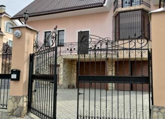 Продаю дом, 381 м2, Екатеринбург, Грузинский переулок, 37, метро Уралмаш